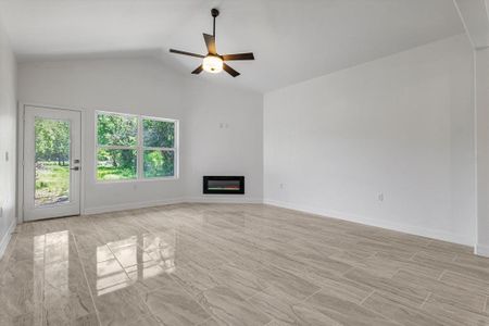 New construction Single-Family house 1312 S Clements Street, Gainesville, TX 76240 - photo