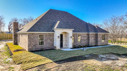 New construction Single-Family house 101 Hearthstone, Weatherford, TX 76087 - photo 0