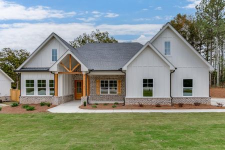 New construction Single-Family house 530 Hope Hollow Lane, Loganville, GA 30052 - photo 0