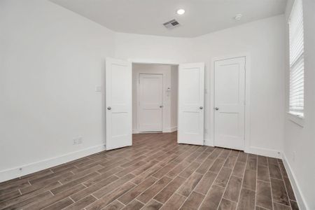 New construction Single-Family house 10038 Rosette Drive, Iowa Colony, TX 77583 Storybrooke - Courtyard Collection- photo 20 20