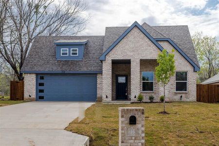 New construction Single-Family house 715 Mineral Wells Street, Terrell, TX 75160 - photo 0 0