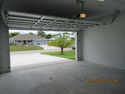 New construction Single-Family house 1086 Southwest Fisherman Avenue, Port St. Lucie, FL 34953 - photo 10 10