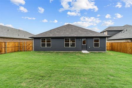 New construction Single-Family house 528 Hickory Ridge Drive, Van Alstyne, TX 75495 Ellerdale E- photo 36 36