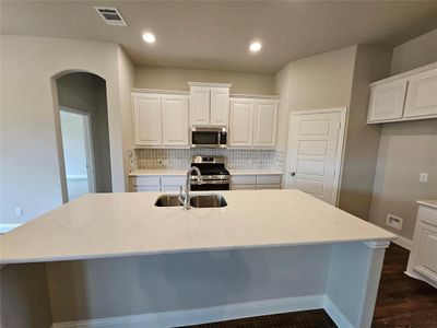 New construction Single-Family house 265 Devonshire Drive, Greenville, TX 75401 Kennilworth- photo 0