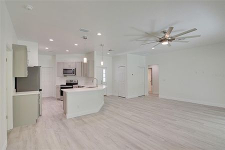 New construction Single-Family house 25845 Shawnee Street, Mount Plymouth, FL 32776 - photo 9 9