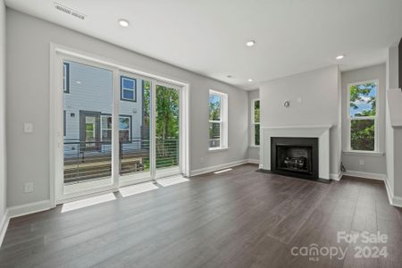 New construction Townhouse house 427 Jetton Street, Davidson, NC 28036 Breckenridge II- photo 16 16