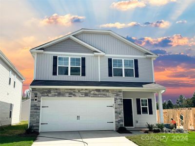 New construction Single-Family house 8119 Stonemere Lane, Charlotte, NC 28215 - photo 0