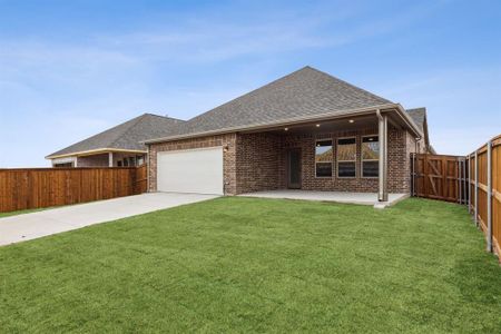 New construction Single-Family house 2192 Vista Way, Waxahachie, TX 75165 - photo 29 29