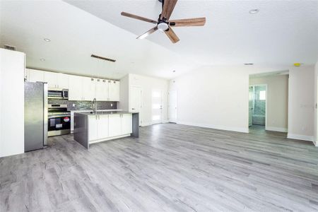 New construction Single-Family house 2660 S Park Avenue, Sanford, FL 32773 - photo 2 2