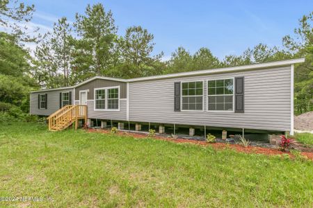 New construction Manufactured Home house 23960 Cr 121, Hilliard, FL 32046 - photo 1 1