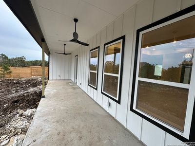 New construction Single-Family house 1640 Rimrock Cove, Spring Branch, TX 78070 - photo 27 27