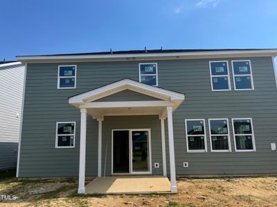 New construction Single-Family house 305 Chestnut Oak Lane, Lillington, NC 27546 - photo 23 23