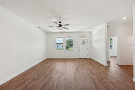 New construction Single-Family house 5845 10Th Avenue, New Port Richey, FL 34652 - photo 5 5