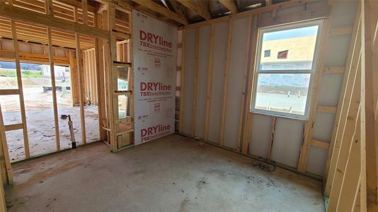 New construction Single-Family house 918 Palo Brea Loop, Hutto, TX 78634 Eleanor Homeplan- photo 15 15