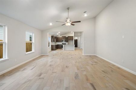 New construction Single-Family house 17701 Henkes View, Pflugerville, TX 78660 - photo 5 5
