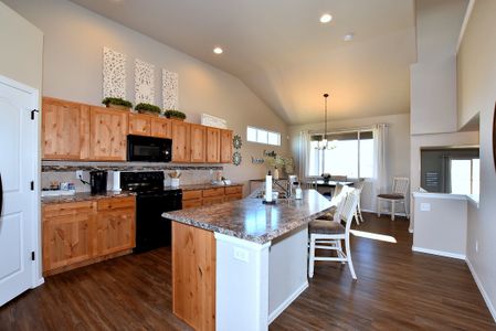 New construction Single-Family house Big Horn Parkway, Johnstown, CO 80534 - photo 39 39