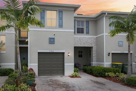 New construction Townhouse house 754 Se 19Th St, Homestead, FL 33034 - photo 0