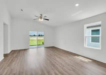 New construction Single-Family house 3143 Lowgap Place, Green Cove Springs, FL 32043 - photo 8 8