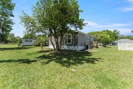 New construction Manufactured Home house 5594 Columbus Circle, Wildwood, FL 34785 - photo 29 29