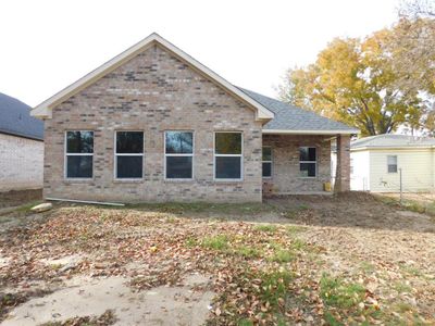 New construction Single-Family house 407 S Park Street, Terrell, TX 75160 - photo 2 2