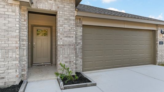 New construction Single-Family house 3520 Sabre Lane, Texas City, TX 77591 Lakeway- photo 50 50