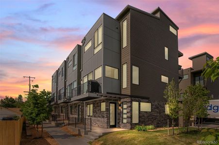 New construction Townhouse house 7050 W 13Th Avenue, Lakewood, CO 80214 - photo 0