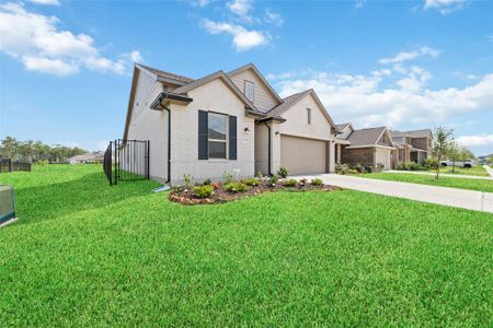 New construction Single-Family house 13134 Rowan Green Drive, Humble, TX 77346 - photo 1 1