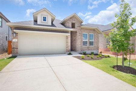 New construction Single-Family house 961 Oak Chase Way, Unit 31, Leander, TX 78641 - photo 0