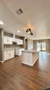 New construction Single-Family house 3800 Cardinal Ridge, Fort Worth, TX 76119 - photo 1 1