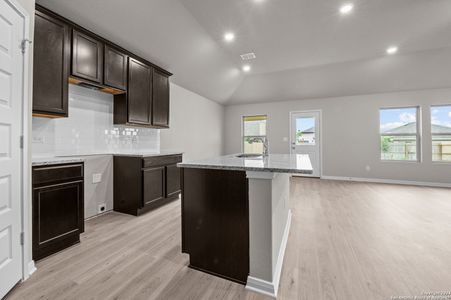 New construction Single-Family house 7811 Coffee Mill Street, San Antonio, TX 78252 Polo - 40' Smart Series- photo 4 4