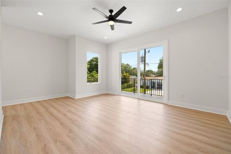 New construction Single-Family house 1017.5 W Coral Street, Tampa, FL 33602 - photo 14 14