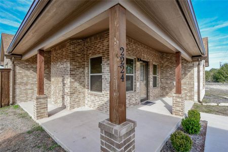 New construction Single-Family house 2224 Woodcrest Trail, Granbury, TX 76048 - photo