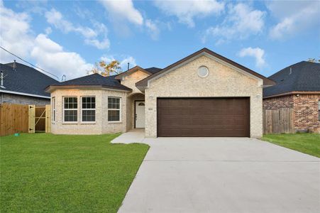 New construction Single-Family house 8511 Hoffman Street, Houston, TX 77016 - photo 0