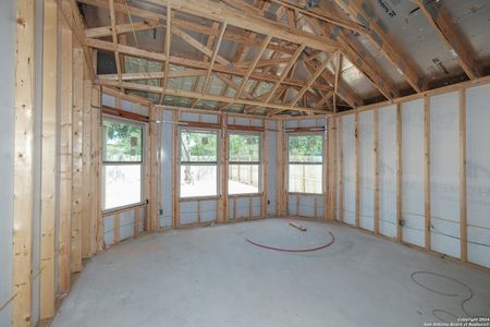 New construction Single-Family house 5019 Terlingua Pass, San Antonio, TX 78222 - photo 7 7