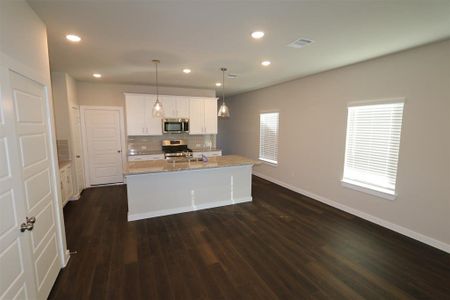 New construction Single-Family house 3415 Trail View Drive, Rosenberg, TX 77471 Dogwood- photo 8 8