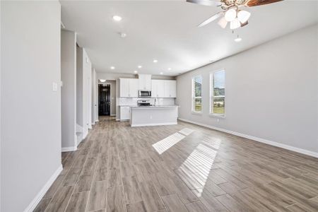 New construction Single-Family house 404 Wilkerson Lane, Justin, TX 76247 The Tulip- photo 6 6