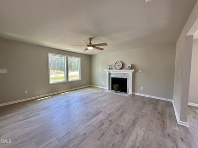 New construction Single-Family house 426 Earnest Way, Kenly, NC 27542 - photo 3 3