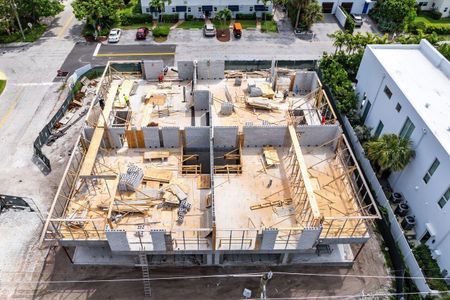 New construction Townhouse house 136 Ne 7Th Avenue, Delray Beach, FL 33483 - photo 15 15