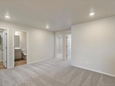 New construction Townhouse house 6375 N Netherland Court, Aurora, CO 80019 - photo 9