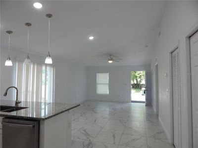 New construction Single-Family house 10006 N 20Th Street, Tampa, FL 33612 - photo 2 2