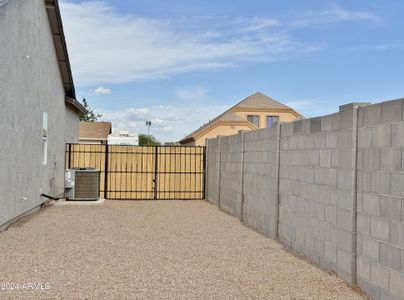 New construction Single-Family house 14332 S Acapulco Road, Arizona City, AZ 85123 - photo 27 27