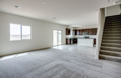 New construction Single-Family house 43717 Cypress Lane, Maricopa, AZ 85138 - photo 12 12
