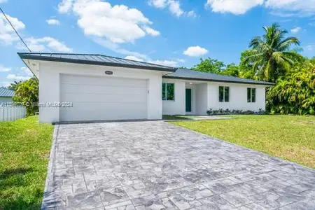 New construction Single-Family house 18100 Sw 175 St, Miami, FL 33187 - photo 1 1