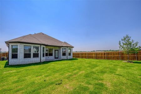 New construction Single-Family house 650 Obsidian Drive, Sherman, TX 75092 - photo 23 23