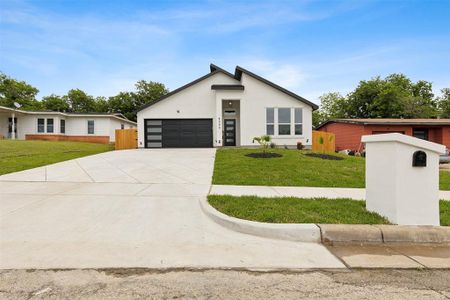 New construction Single-Family house 4325 Carmel Avenue, Fort Worth, TX 76119 - photo 1 1