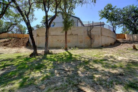 New construction Single-Family house 537 Cresthaven Court, Azle, TX 76020 - photo 15 15