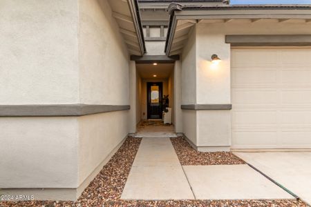 New construction Single-Family house 5054 N 183Rd Drive, Litchfield Park, AZ 85340 - photo 17 17