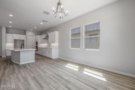 New construction Single-Family house 22884 E Thornton Road, Queen Creek, AZ 85142 - photo 33 33