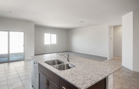New construction Single-Family house 43704 W Cypress Lane, Maricopa, AZ 85138 Bluebell- photo 5 5