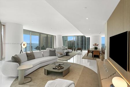 New construction Condo/Apt house 300 Biscayne Blvd Way, Unit 1101, Miami, FL 33131 - photo 13 13